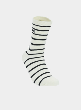 Fila/斐乐冬季新款女子户外时尚百搭休闲运动高腰袜F13W549367F