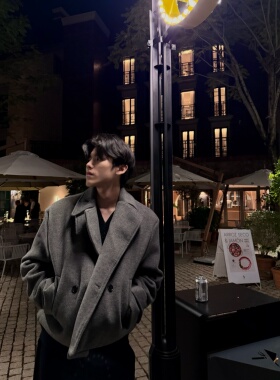 junmanner 12/15 10:00 秋冬款 加厚 西装领纯色毛呢短款外套