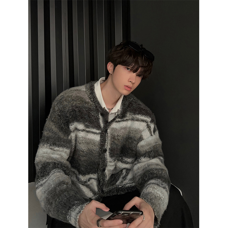 jmhomme2024新款条纹撞色男毛衣