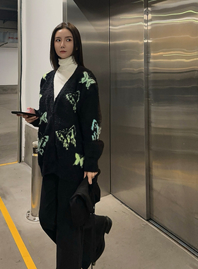 junmanner 慵懒风V领撞色蝴蝶毛衣男秋冬宽松水貂毛开衫针织外套