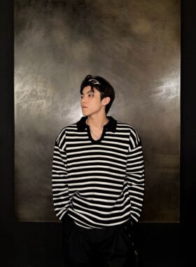 junmanner 12/15 10:00 秋冬款 加厚 简约条纹v领厚针织毛衣