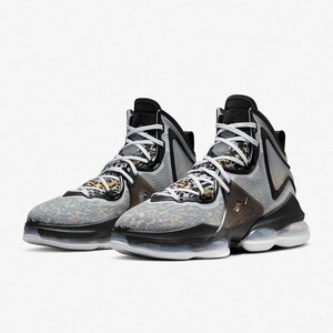 耐克/NIKE Lebron XIX EP詹姆斯19男子高帮实战篮球鞋 DC9340-100