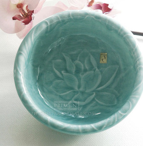 内项 -台湾产安达窑青瓷「愛蓮」折沿洗/花纹碗.质数堂