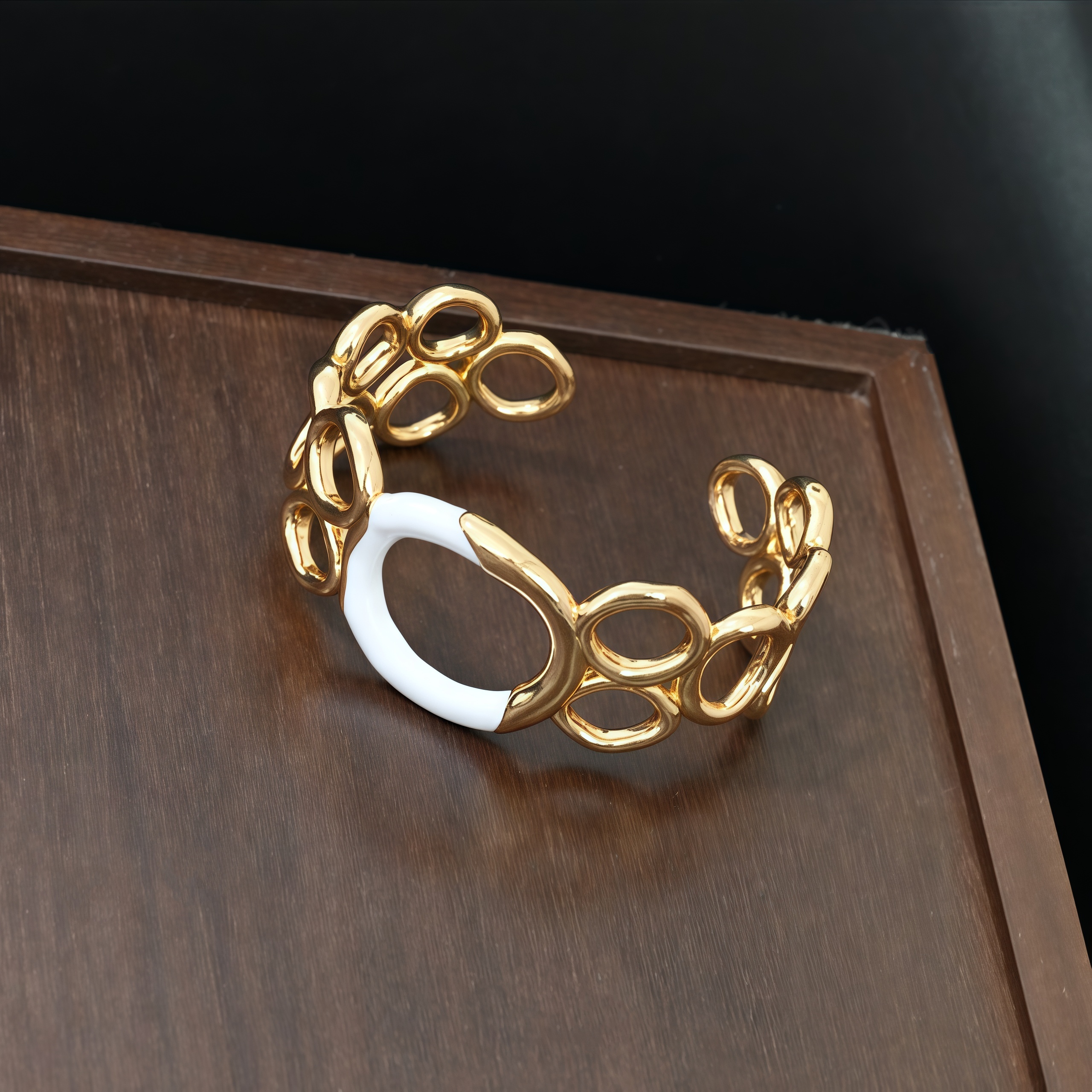 镂空几何圆形涟漪开口手镯欧美轻奢小众高级白色珐琅滴釉拼色手环