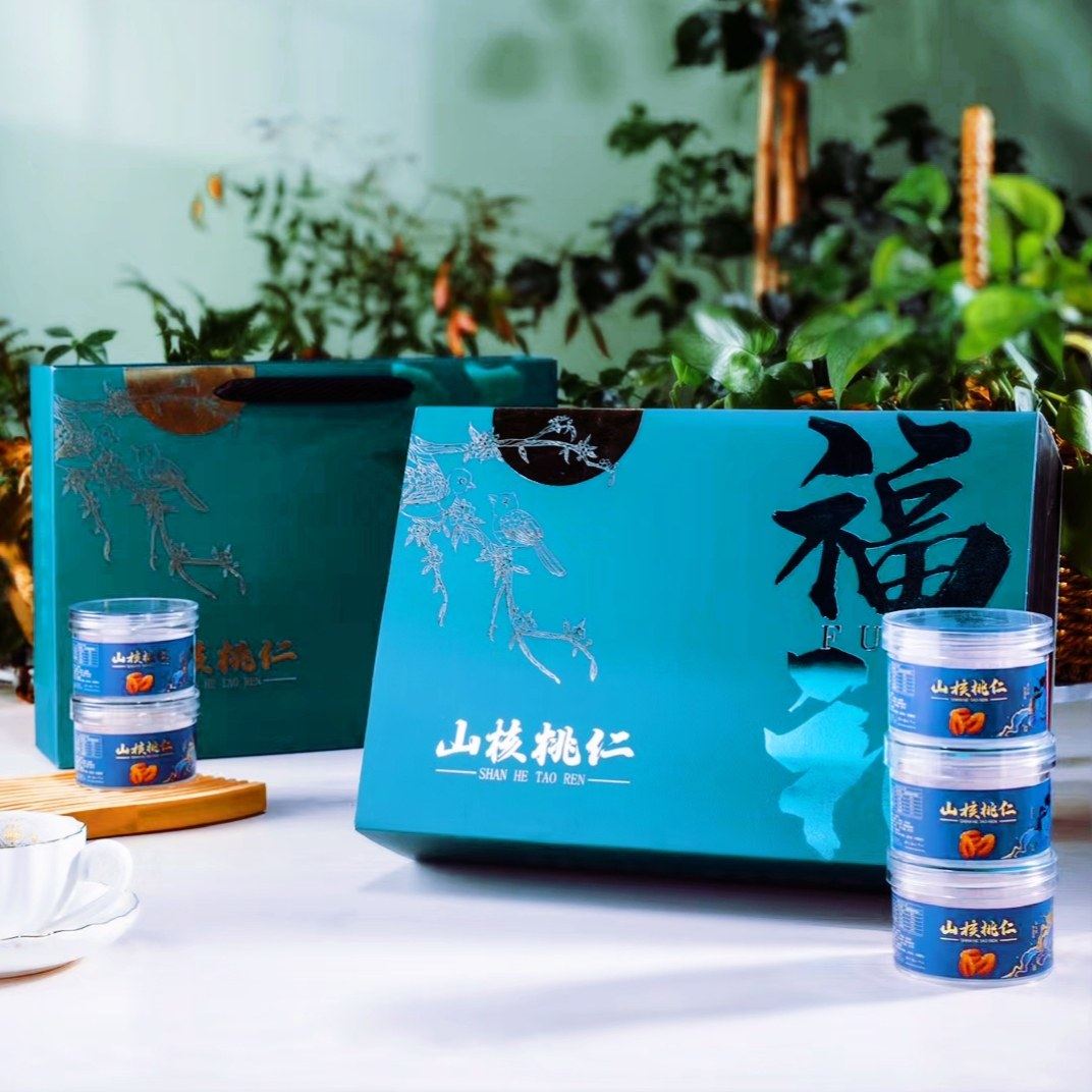 2025年新货临安山核桃仁礼盒装精品小核桃肉罐装坚果年货礼包包装