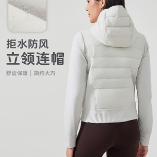 C.CYA秋冬新款 防風防水保暖運動健身外套 輕薄連帽羽絨服女短款