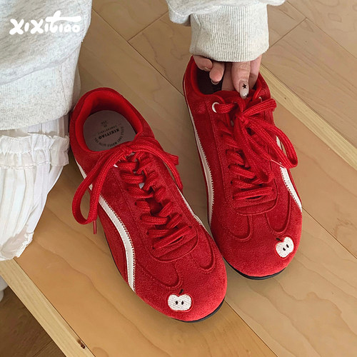 细细条可爱苹果刺绣德训鞋女