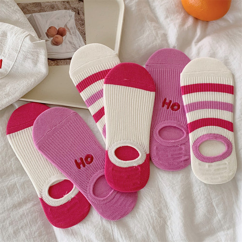 细细条少女心撞色条纹透气船袜女