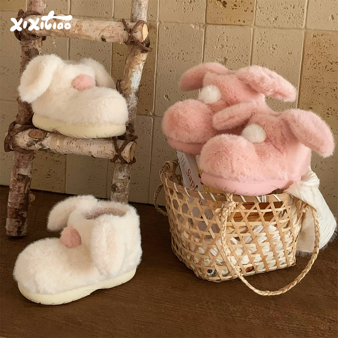 细细条小兔耳朵儿童毛毛靴子