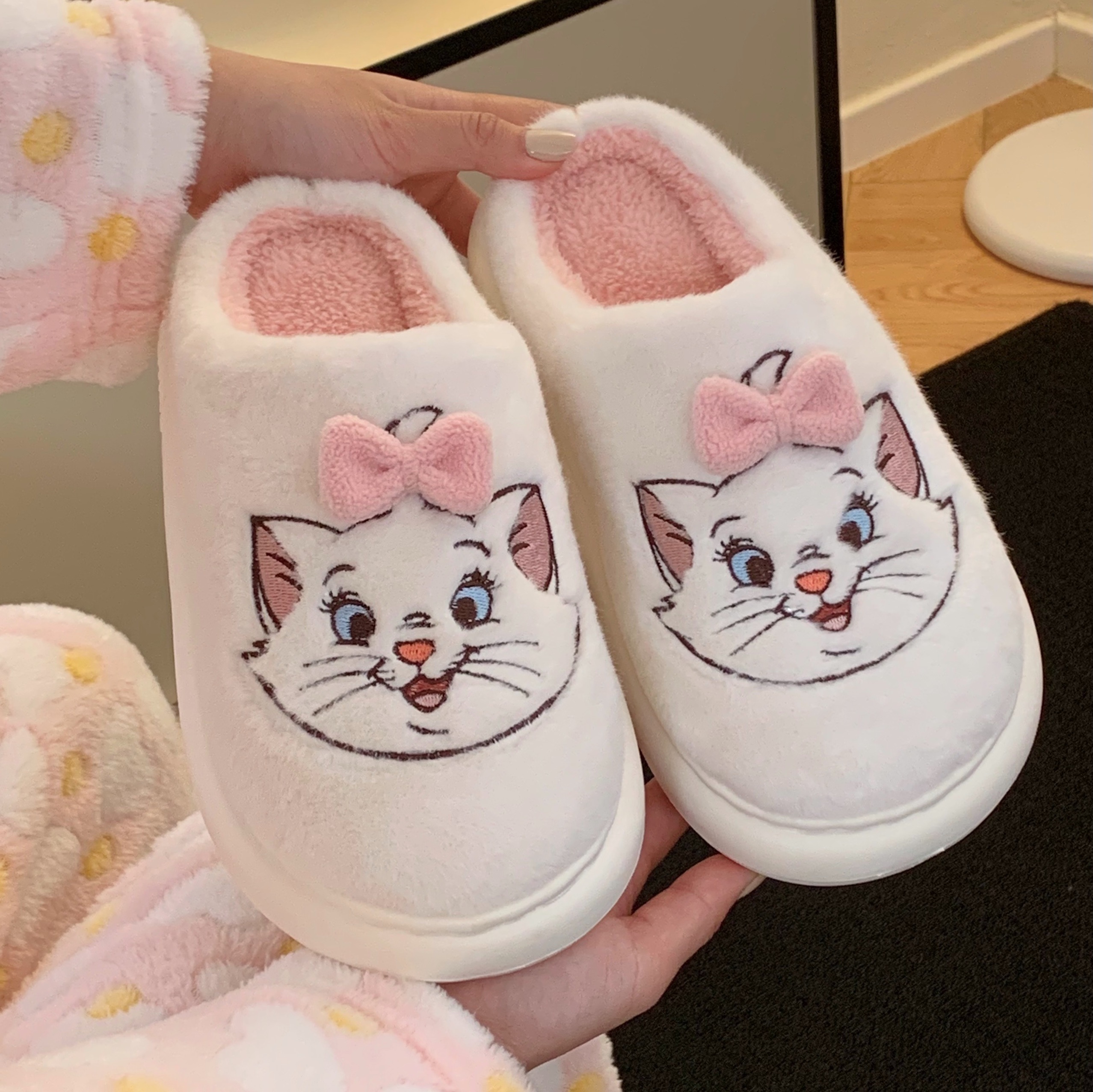 细细条可爱玛丽猫保暖半包棉拖鞋