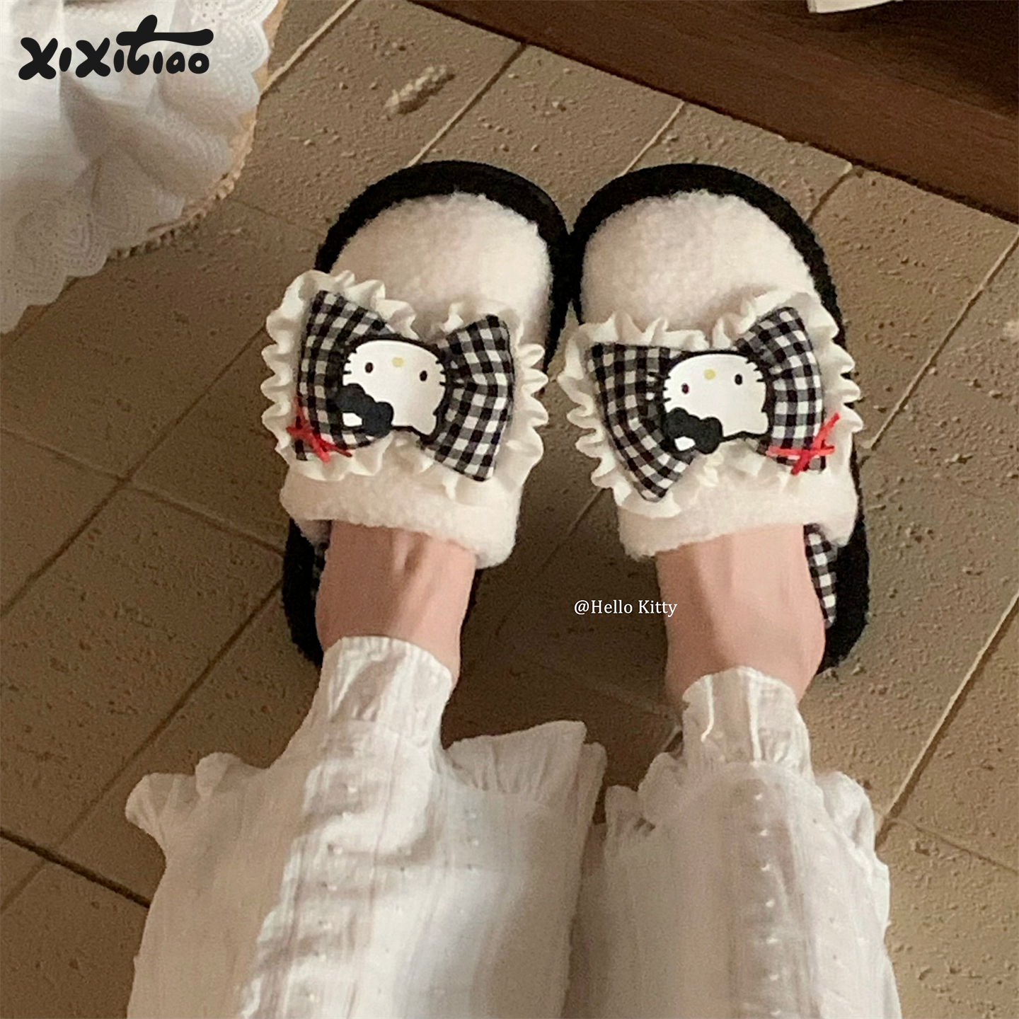 细细条正版HelloKitty棉拖鞋女