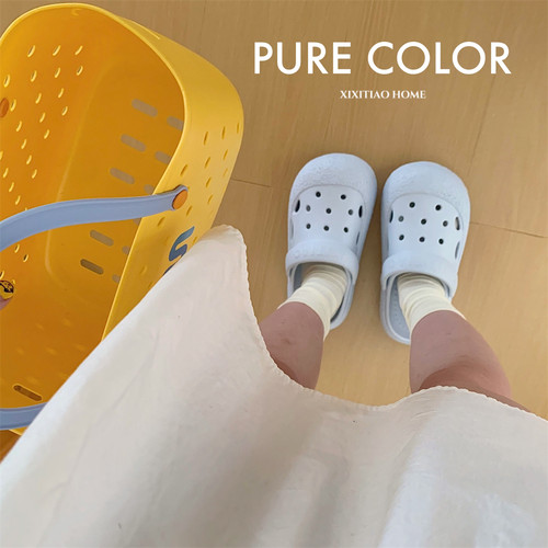 细细条海边度假沙滩凉拖鞋女