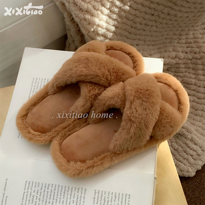 细细条简约高级感交叉毛毛拖鞋