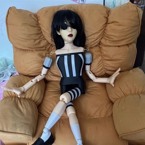 恐怖诡异吓人提线木偶人偶氛围布景舞台道具布景装饰摆件吊诡娃娃 - 封面