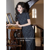 年轻2026新款 国风旗袍 复古棉麻蓝色格子文艺连衣裙 花样年华