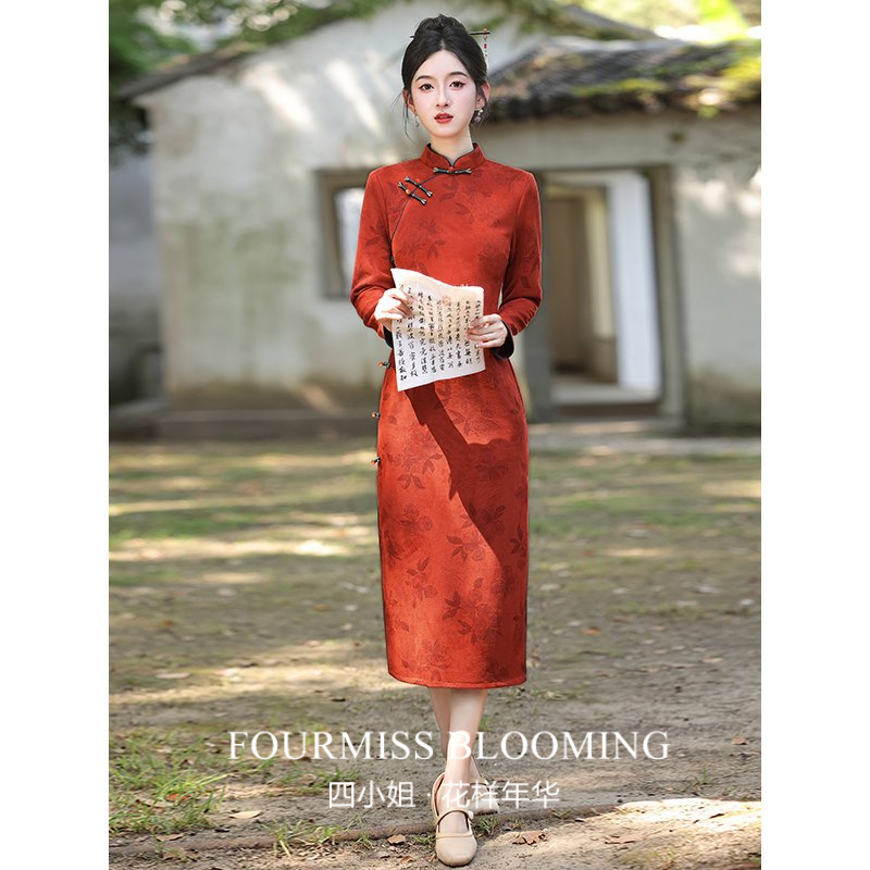 酒红色2025秋冬中式连衣裙