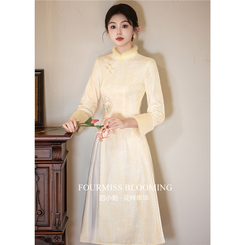 黄色奥黛新中式加绒连衣裙