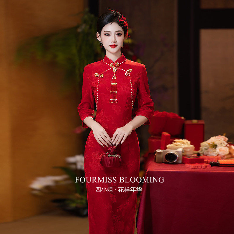 新中式红色敬酒服新娘长裙