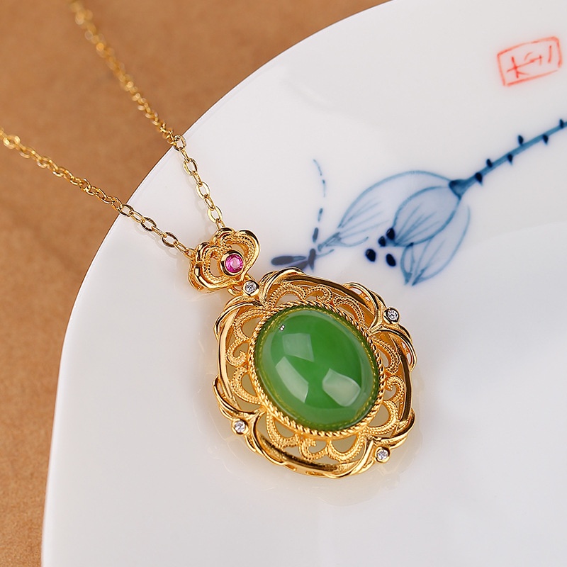 锦河畔 s925纯银镀金和田玉碧玉轻奢复古祥云如意镂空蛋面吊坠挂