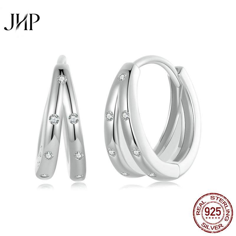 锦河畔极简风纯银锆石耳环