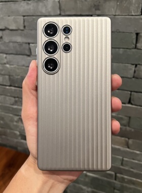 行李箱瓦楞竖条纹磨砂钛原灰色适用三星S25+手机壳奶奶灰高级超薄GalaxyS25plus保护套S25U全包S25Ultra防摔