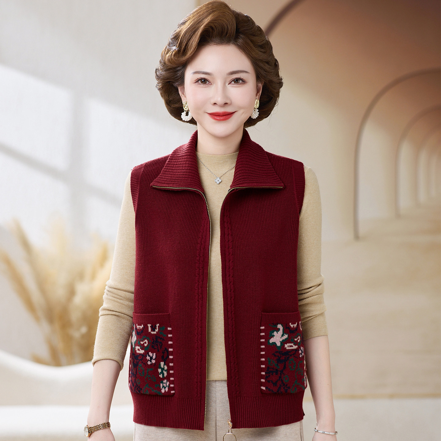 中老年女装针织马甲女休闲坎肩图片