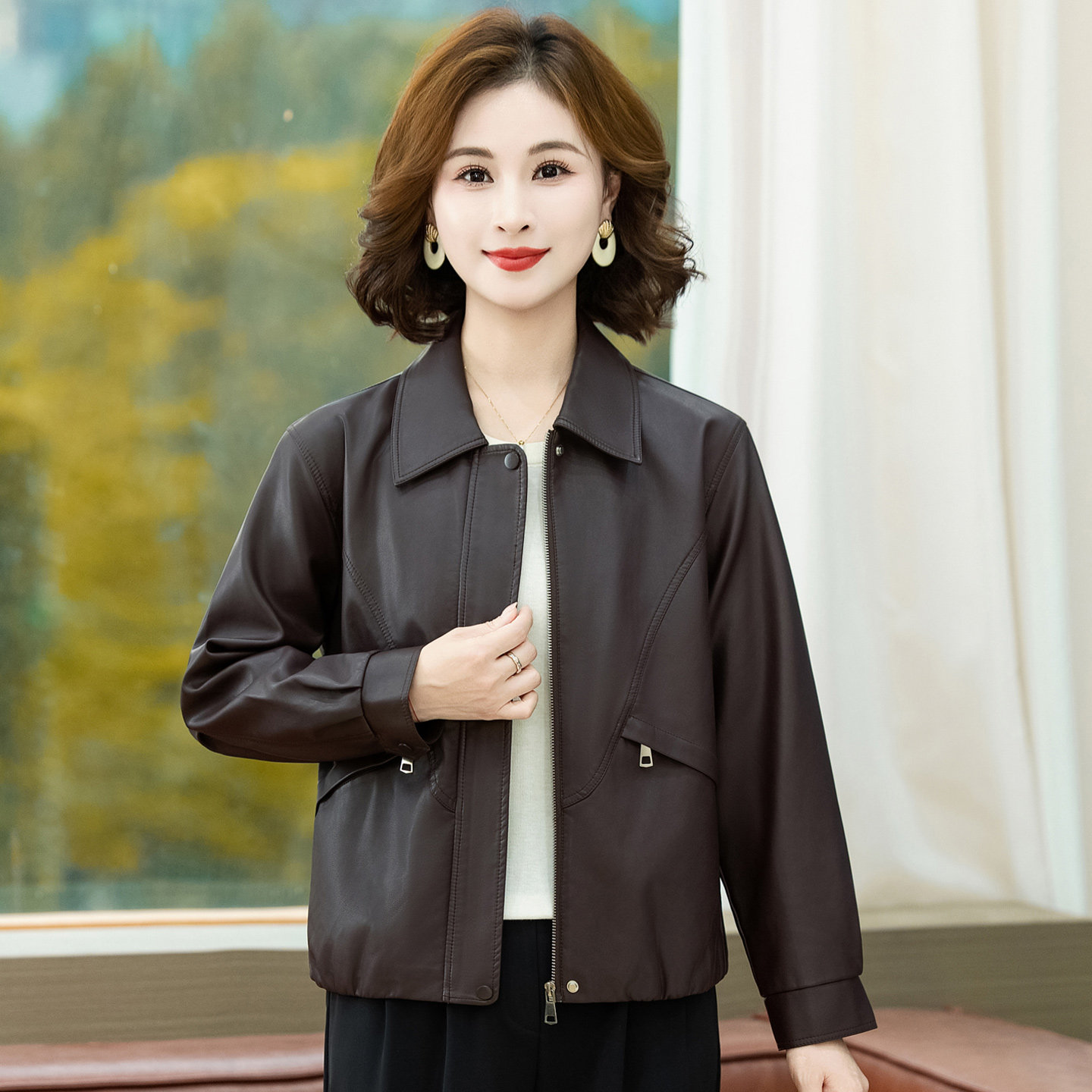 皮衣外套女时尚中年妈妈皮夹克