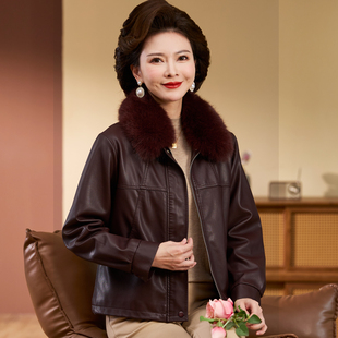 皮衣外套女中年妈妈冬装加绒加厚洋气皮袄时尚妇女皮毛一体皮夹克