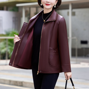 皮衣外套女中老年妈妈冬装新款皮夹克大码宽松中年妇女PU皮大衣服