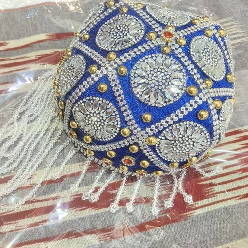 新疆舞蹈维吾尔族串珠新款帽子女士民族花帽舞台头饰演出珍珠手工