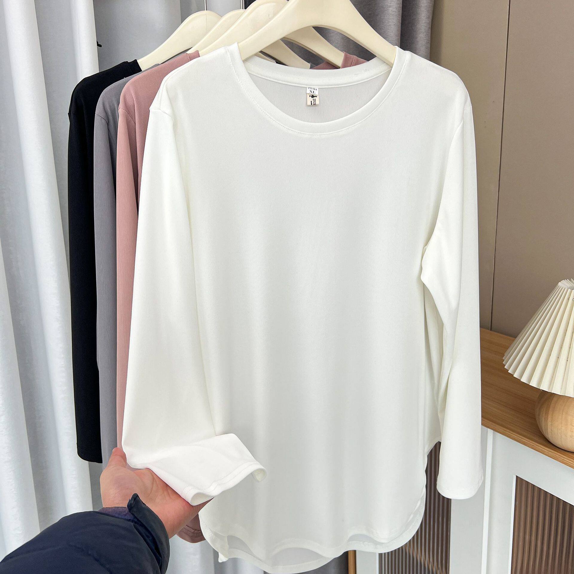 여성용 대형 라운드 넥 긴팔 티셔츠 2024 봄 여름 새 스타일 220 CATTIES 뚱뚱한 소녀 MM 중간 길이 곡선 엉덩이 덮는 탑