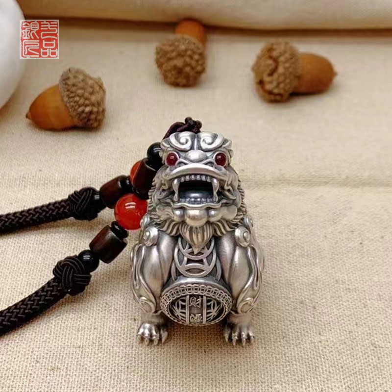 一品銀匠足銀999復古手把件貔貅