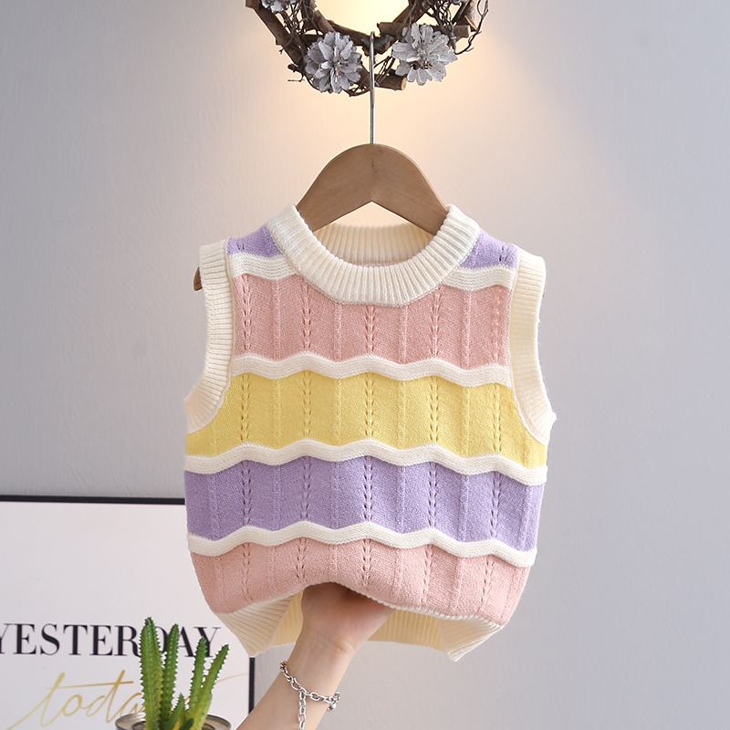 新款韩版独特小众彩色条纹马甲女童毛衣韩版百搭舒适背心针织外穿
