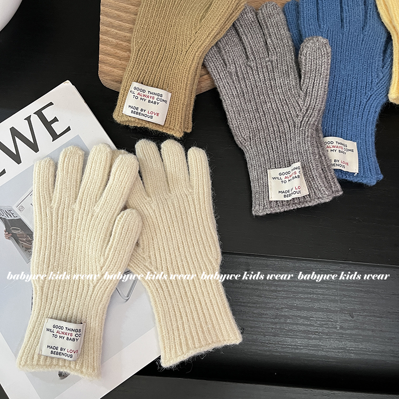 BabyWe韩国儿童冬季基础百搭分指保暖不扎针织手套镂空可滑手机