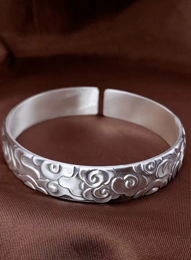 贵州手工银饰999足银浮雕祥云开口手镯女纯银饰品