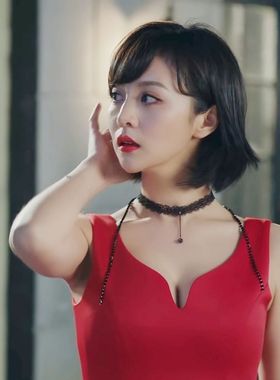 项链锁骨链女夏小众设计感2025年新款脖颈链镂空透气黑蕾丝项圈