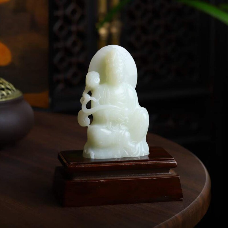 天然新疆和田玉玉器工厂店工艺品俄料老料玉石莲花观音摆件带证书