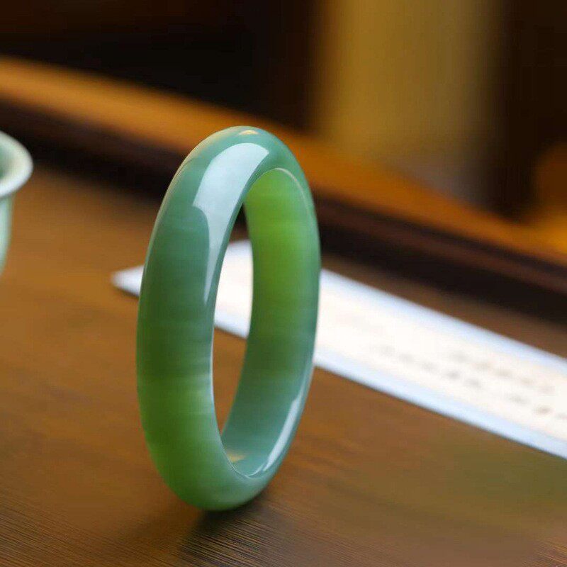 玉器工艺品天然新疆和田玉俄料碧玉老料玉石猫眼素面手镯女款附证