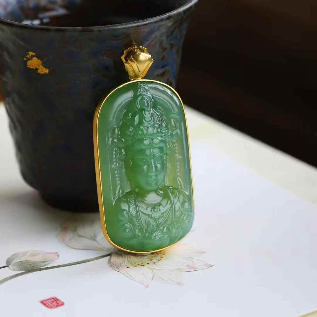 玉器工艺品天然新疆和田玉俄料碧玉老料冰底猫眼观音吊坠玉石挂件