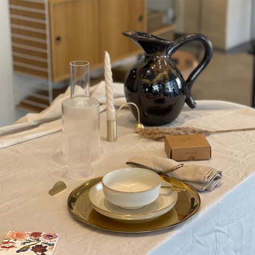 Verso jug花瓶釉面装饰插花花瓶