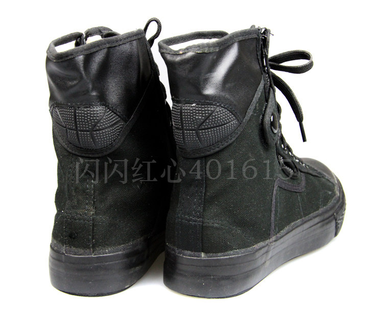 Bottes militaires en toile - porter - Ref 1397910 Image 5