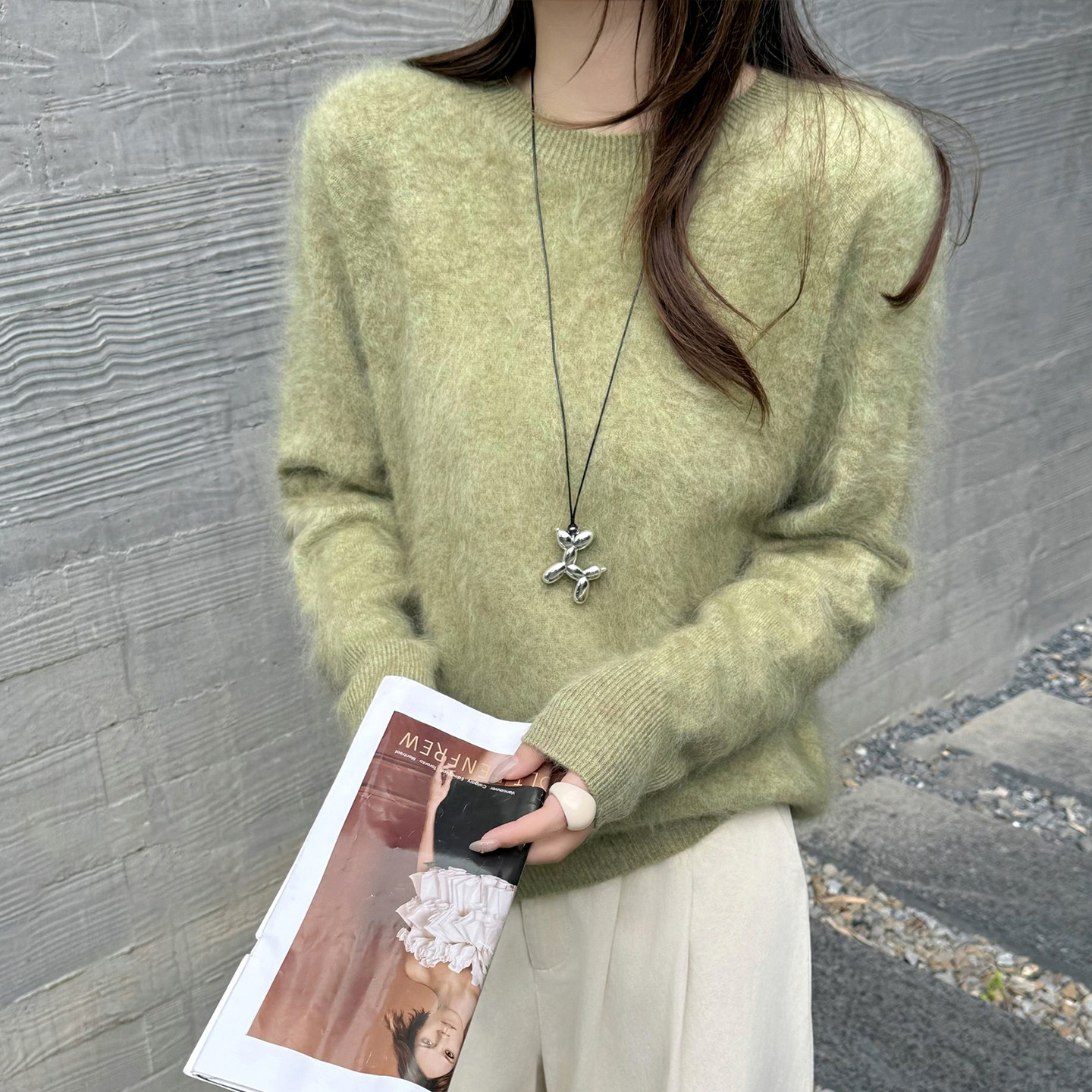 无缝一体~~秋冬新款拉绒针织羊毛衫女圆领宽松打底毛衣长毛羊绒衫