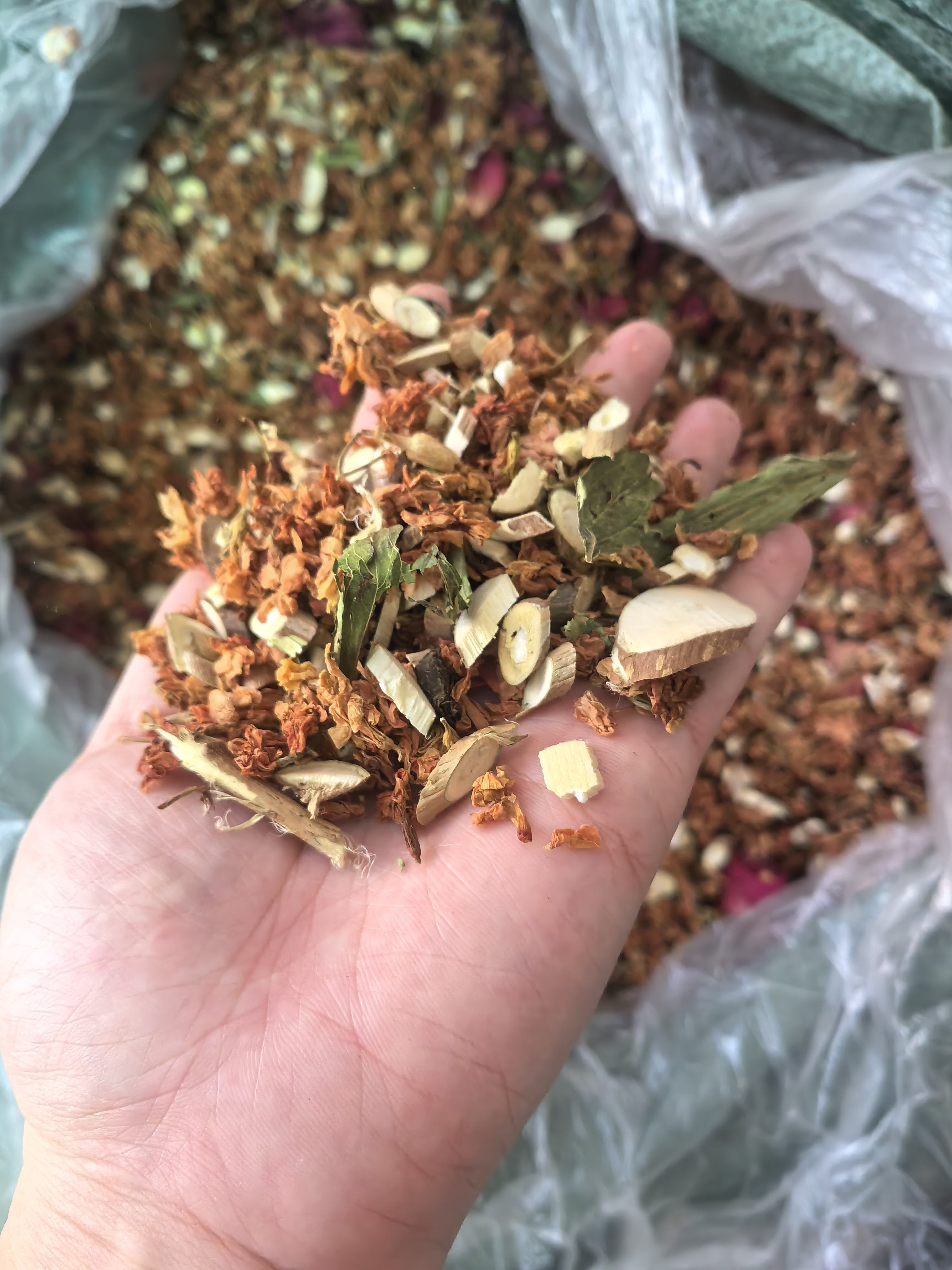 精品花草香包材调配用料枕头填充送枕头套清香助睡眠