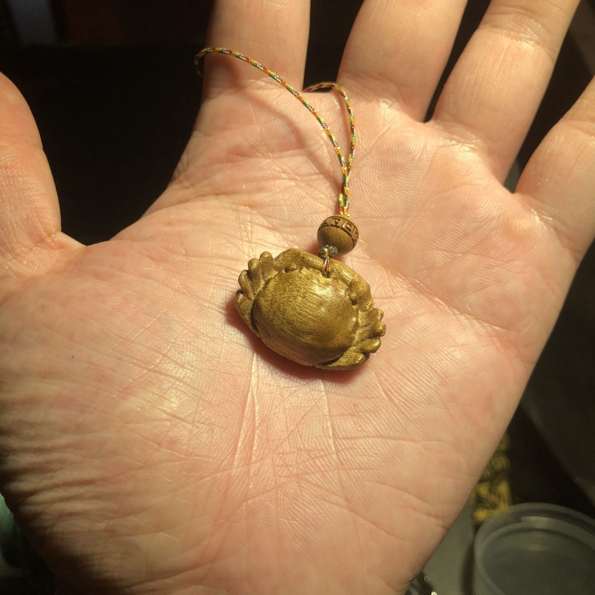 精品金丝楠木作精雕刻小螃蟹八方来财木雕小挂件手机链包包挂钥匙