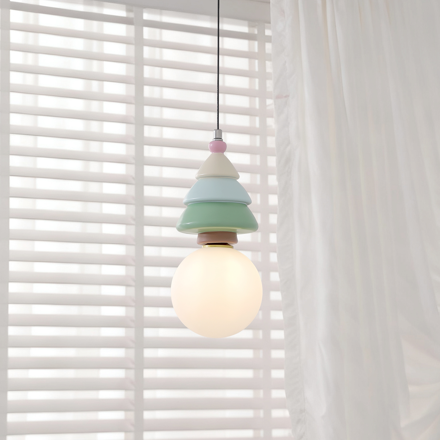 法式奶油风儿童房吊灯护眼灯设计师款温馨可爱创意卧室床头小吊灯