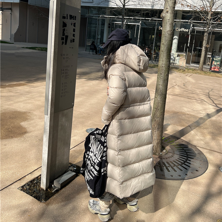 九格厚长款亲子鹅绒服，帽子可脱