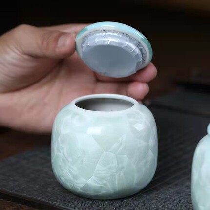 结晶釉陶瓷茶叶罐复古瓶子家用保存带盖药粉罐高档密封罐礼盒