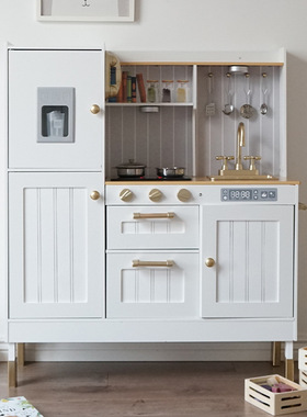 木制新款欧式仿真声光大型厨房玩具女孩过家家木质做饭灶台可发光