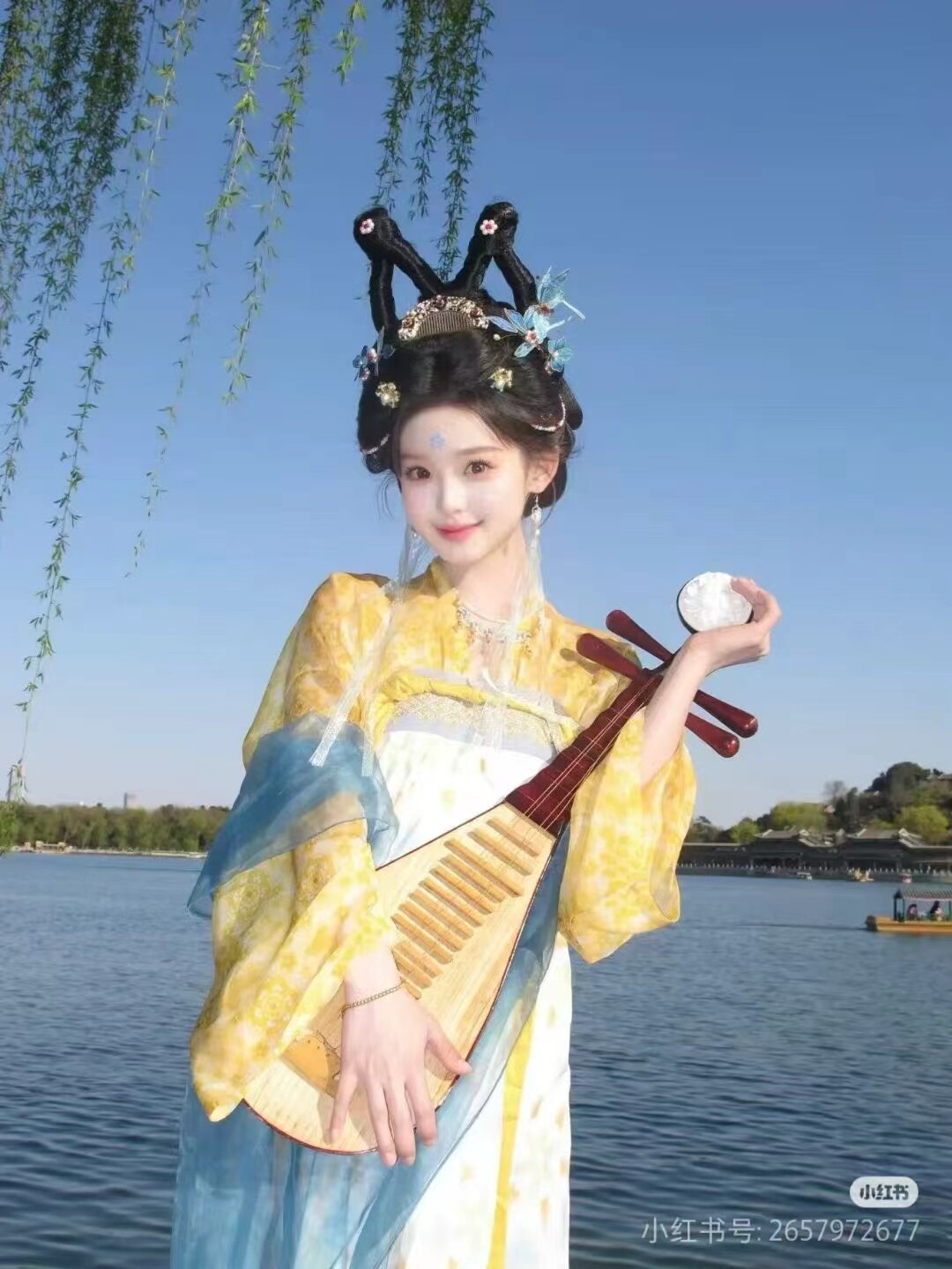 新款汉服小唐风女款2025新款刺绣齐胸襦裙中国风超仙气夏款
