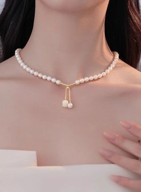 今年流行的珍珠项链椭圆